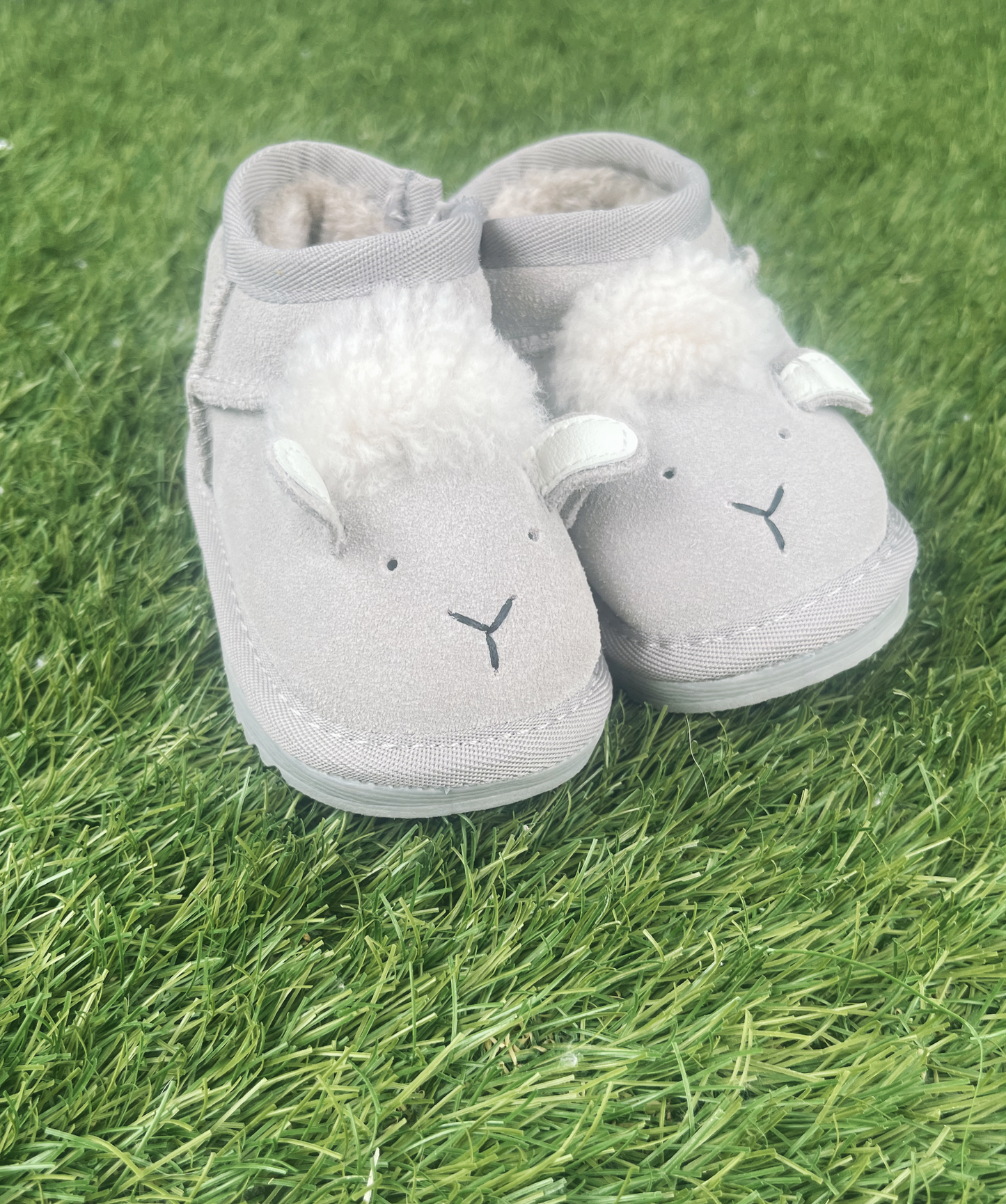 Sheep boots (size 5)