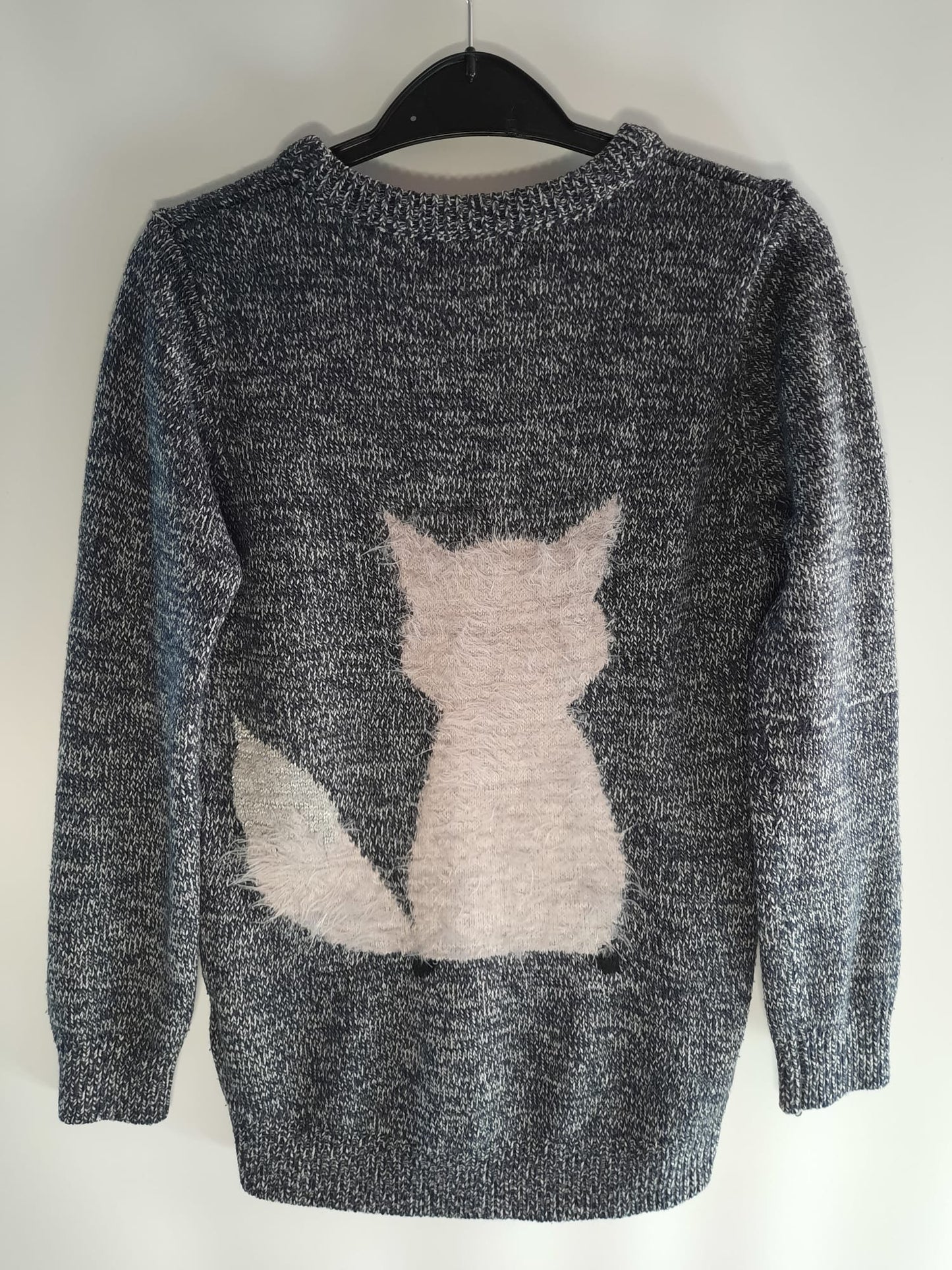 Love - Jumper (9-10)