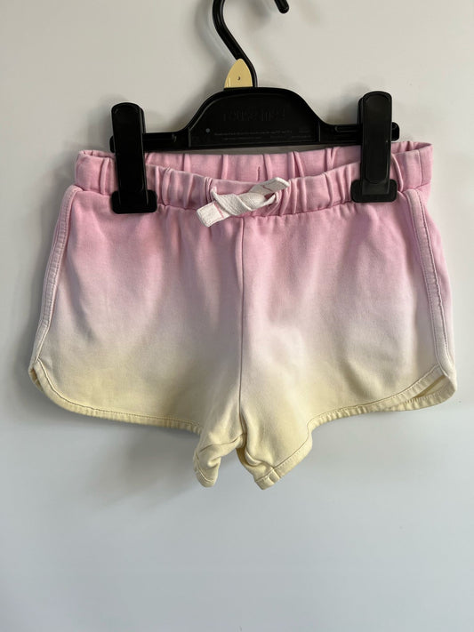 M&S - Shorts (6-7)