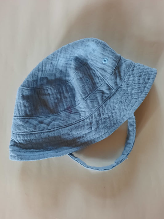 Next - Sun hat (12-18M)