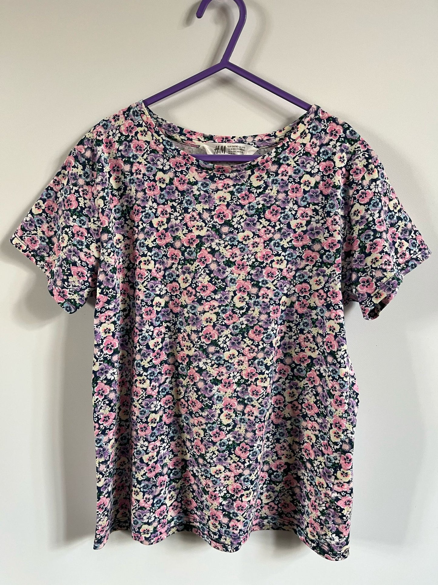 H&M - Top (8-10)