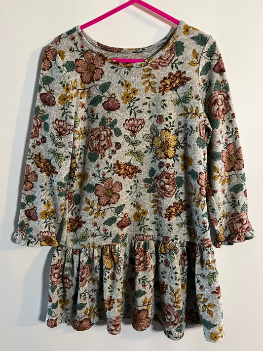 Nutmeg - Dress (4-5)