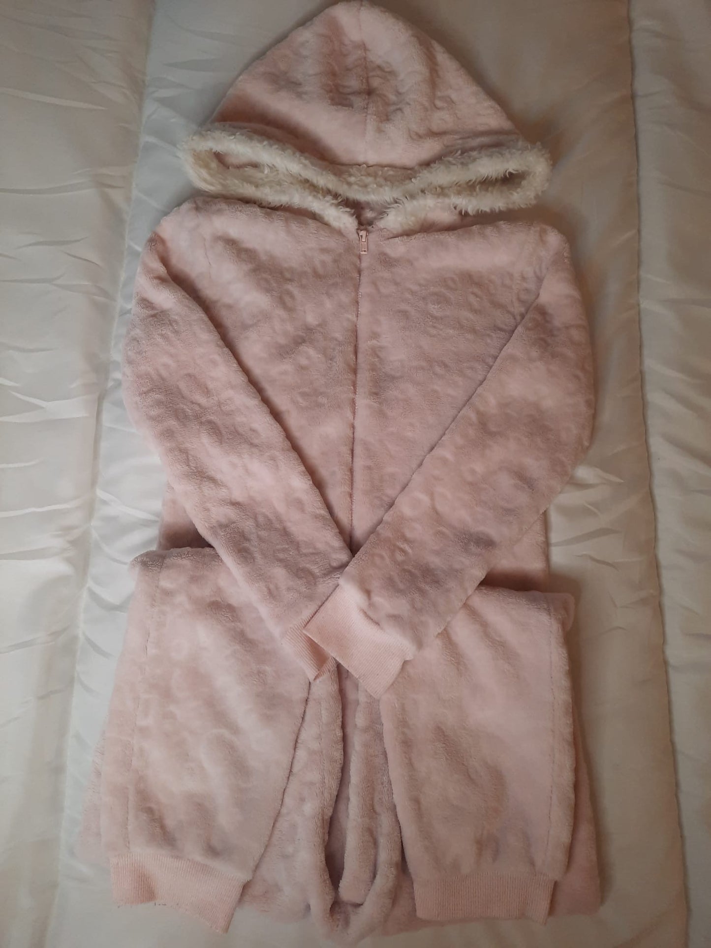 F&F - Onesie (9-10)