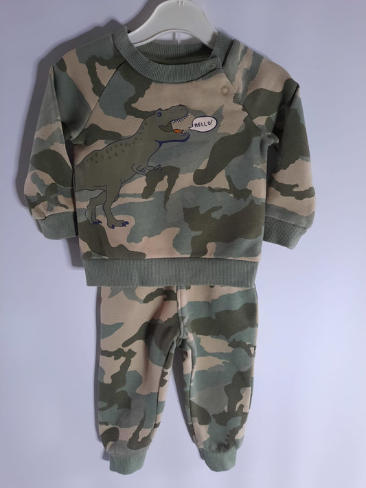 Primark - Jogger set (6-9M)
