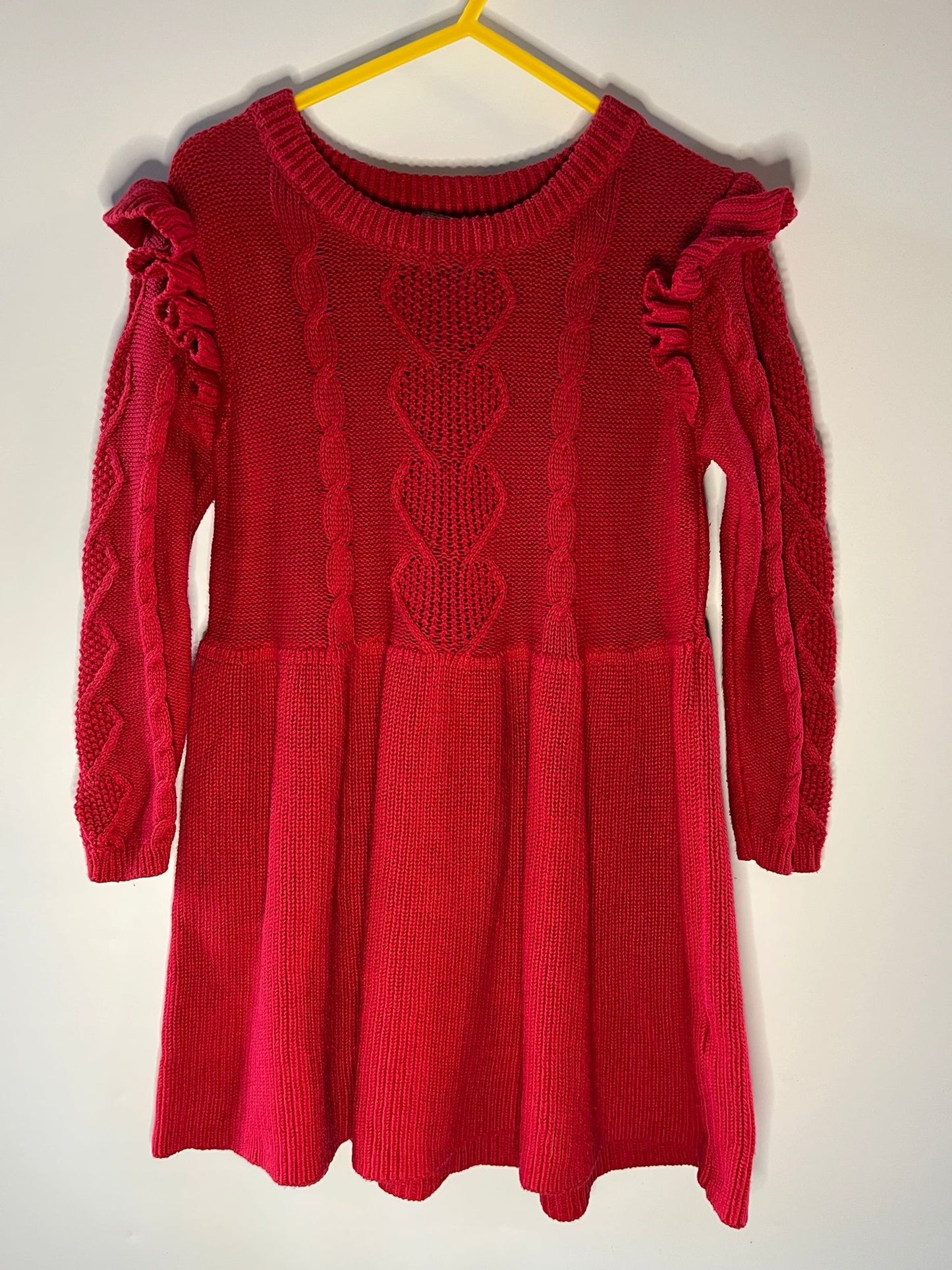 Red knitted dress with ruffled sleeves preloved little drums 