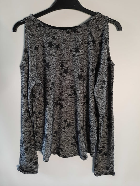 H&M - Top (10-11)