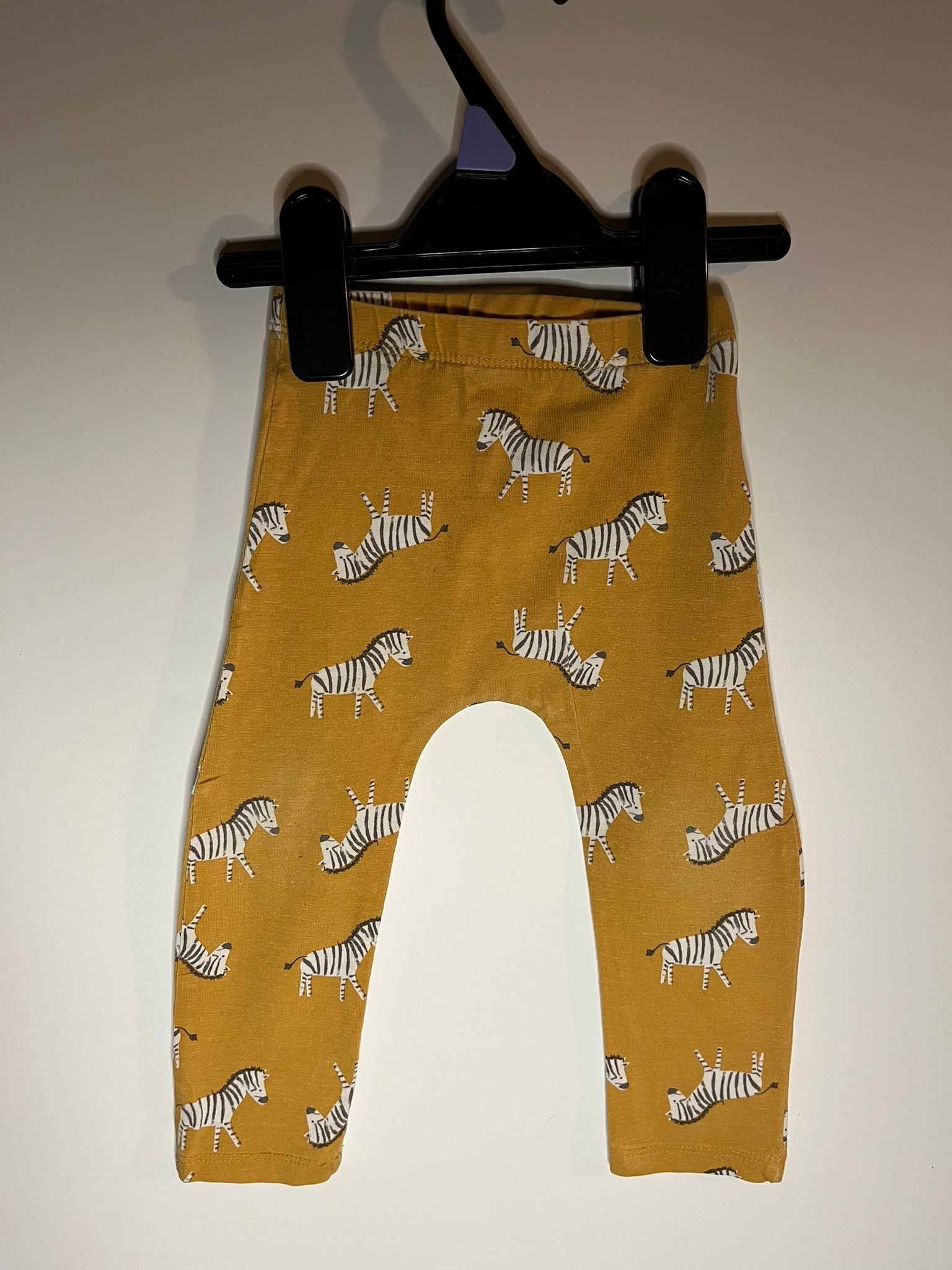 Yellow zebra leggings, size 9-12 months preloved little drums 