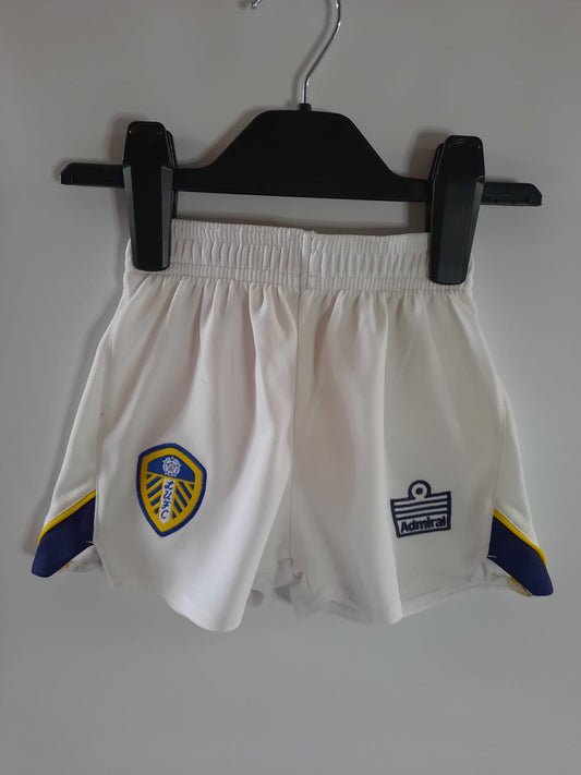 Leeds united - Shorts (1-2)
