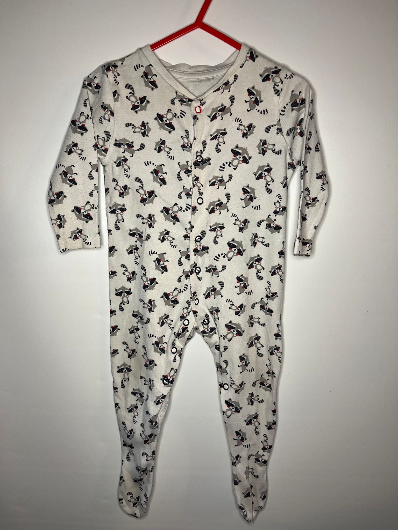 White and grey sleepsuit with raccoons - preloved little drums children clothing 