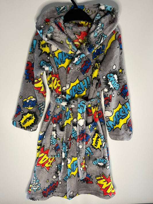 Preloved grey dressing gown size 6 to 7 years. Little Drums