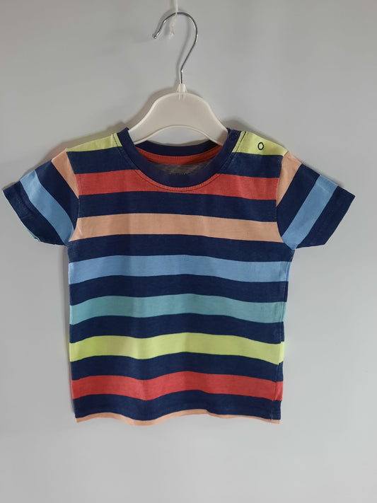 Primark - Top (6-9M)