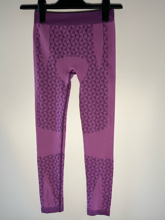 Purple leggings with a geometric pattern size 10 years. Preloved - Little Drums