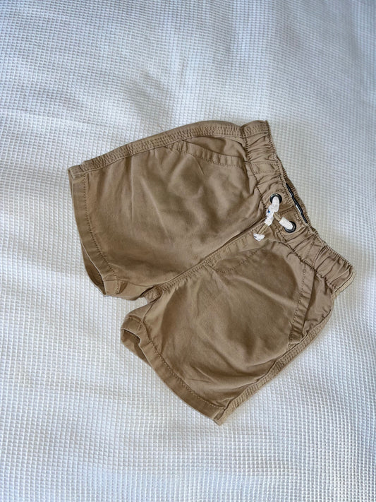 Next shorts (9-12M)