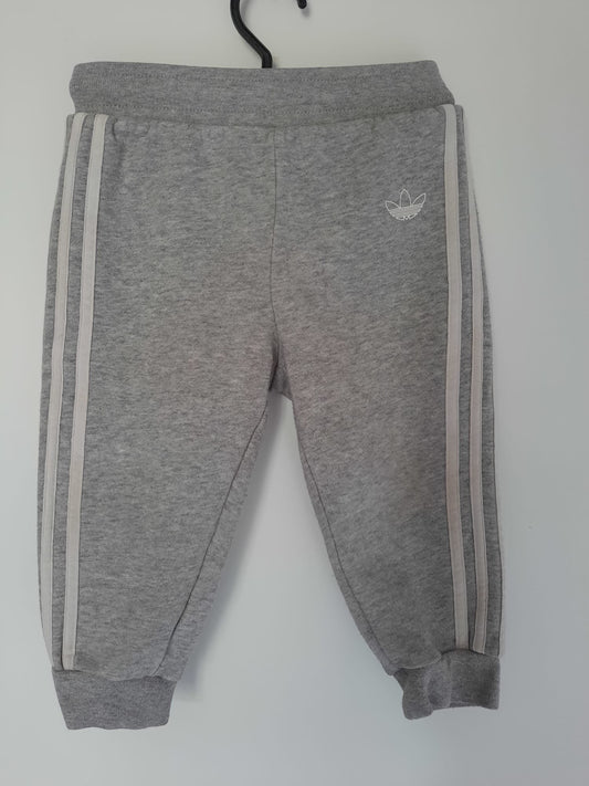 Adidas - Joggers (12 - 18M) - Little Drums