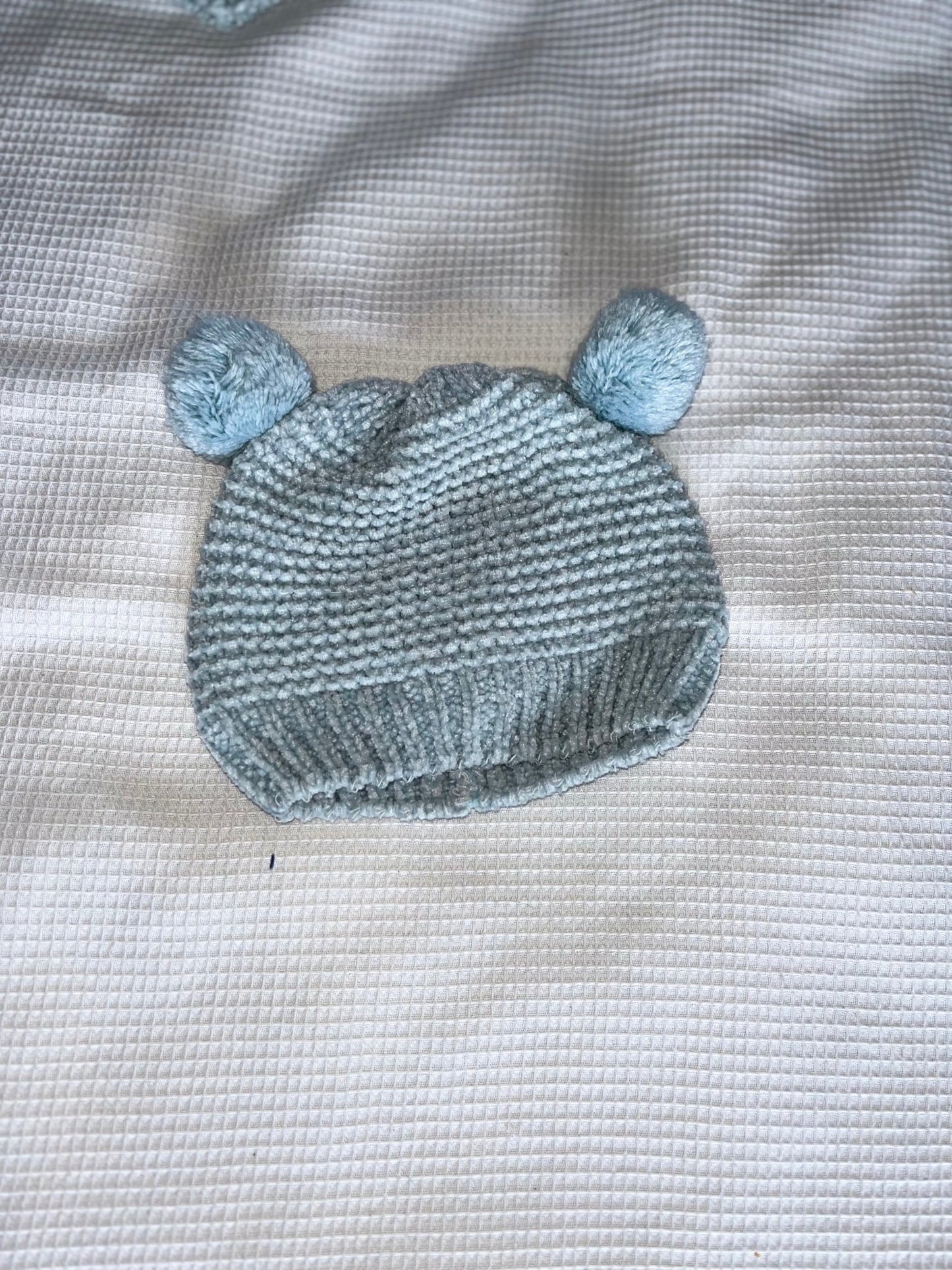 M&S hats (0 - 3M) - Little Drums