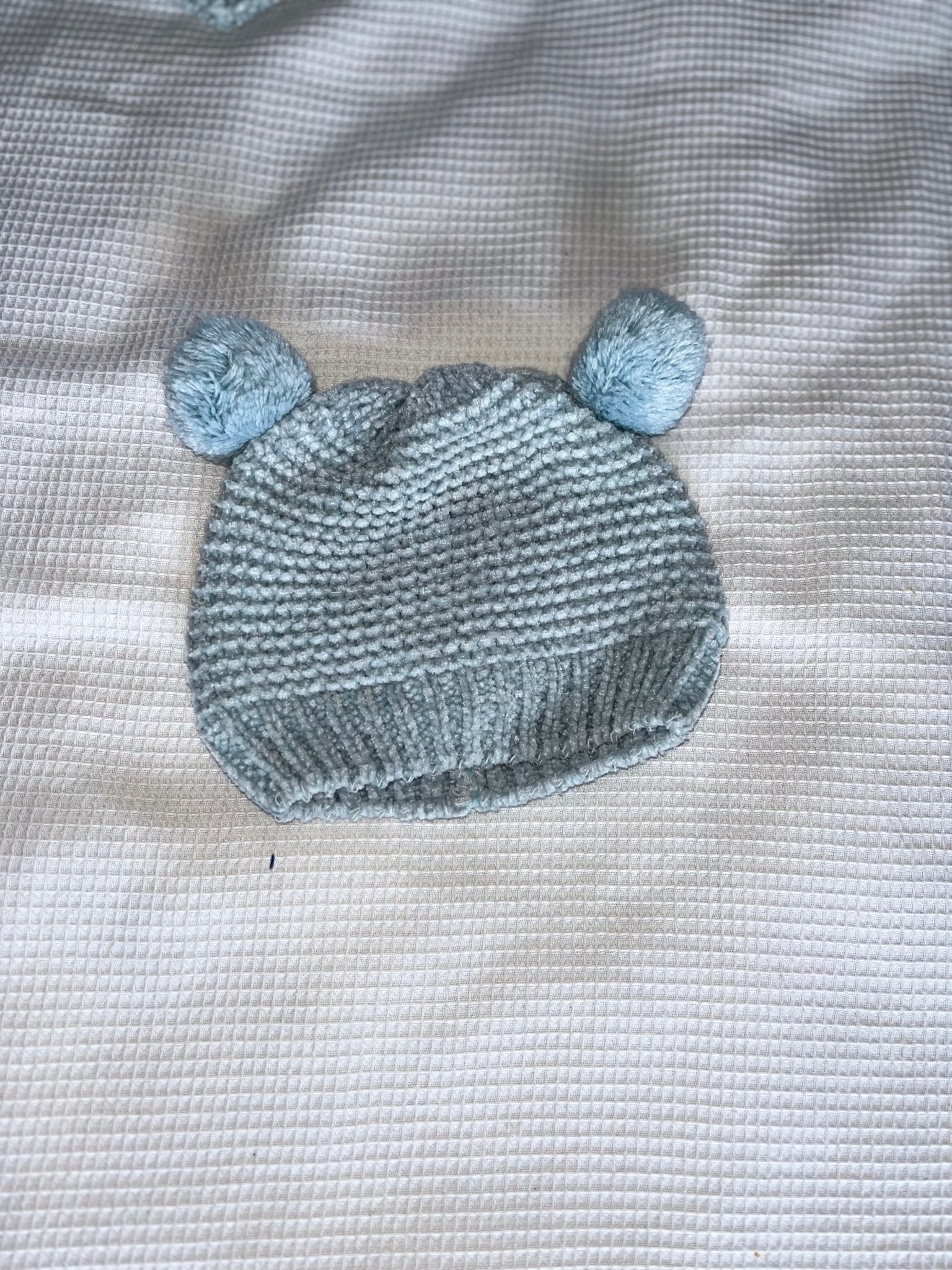 M&S hats (0 - 3M) - Little Drums
