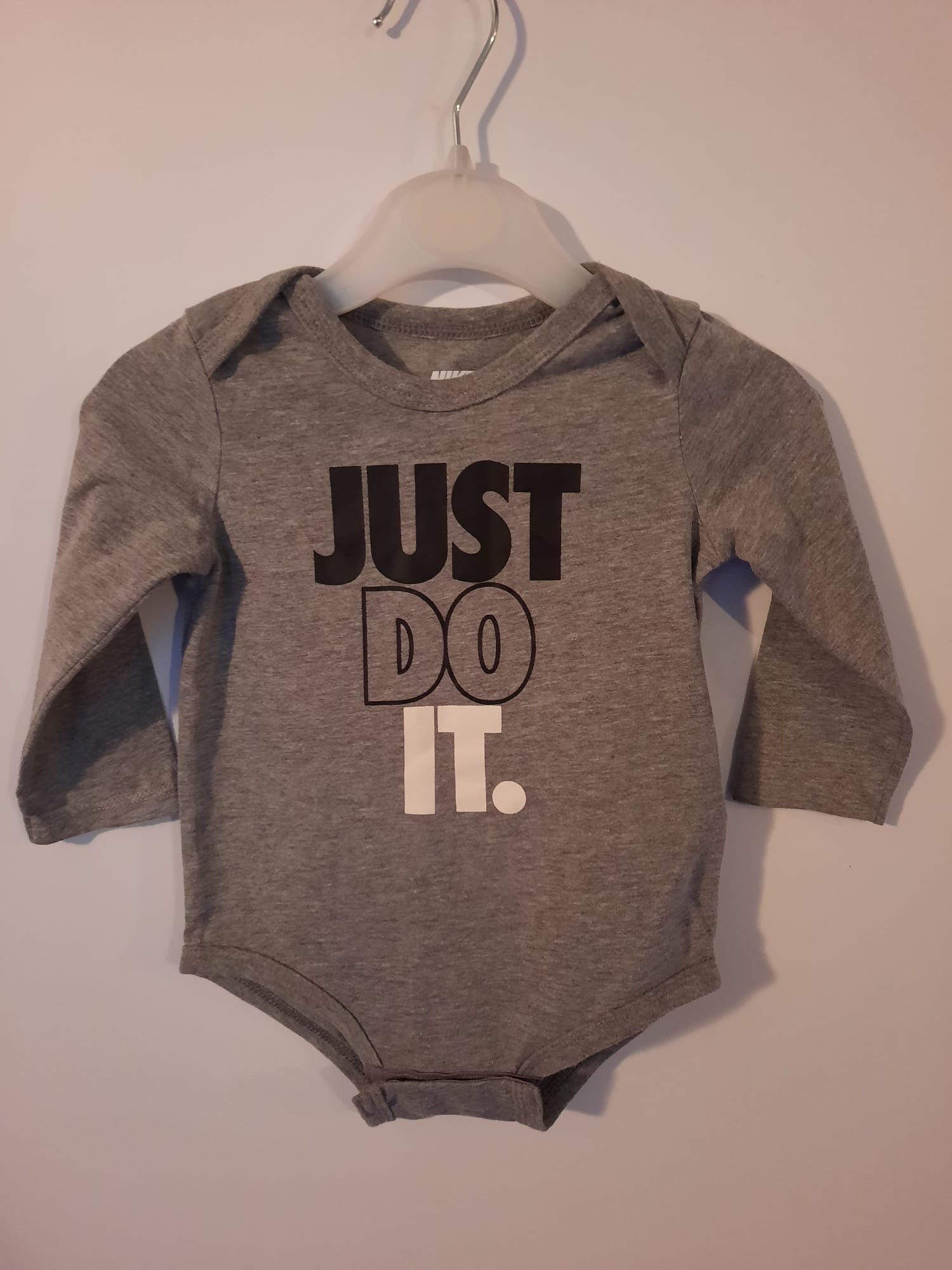 Nike - babygrow (9M) - Little Drums